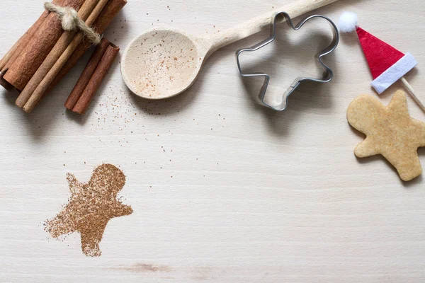 Fondo Comida Abstracta Navidad Tabla Cortar Con Molde Galletas Cuchara — Foto de Stock