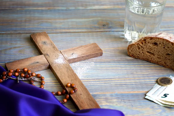 Prayer Almsgiving Fasting Ash Wednesday Concept Wooden Cross — 스톡 사진