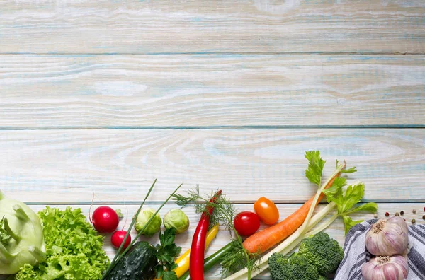 新鲜生蔬菜和空余调料食品饮食背景概念 — 图库照片