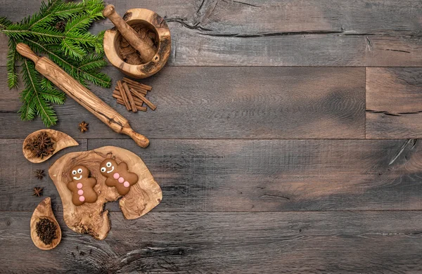 Рождественское пряничное человеческое печенье — стоковое фото