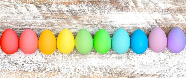 Színes húsvéti tojások díszítése ünnepek banner — Stock Fotó