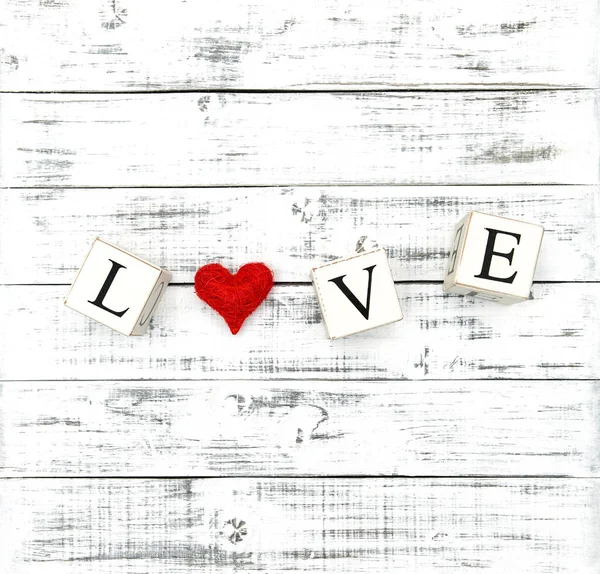 Red heart and letter love Valentines day decoration — Stock Photo, Image