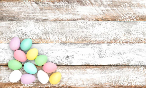 Easter eggs decoration wooden background — Stock Photo, Image