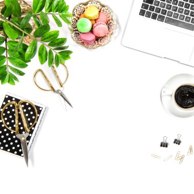 Düz yatıyordu Office Resepsiyon kahve çerezleri dizüstü bilgisayar