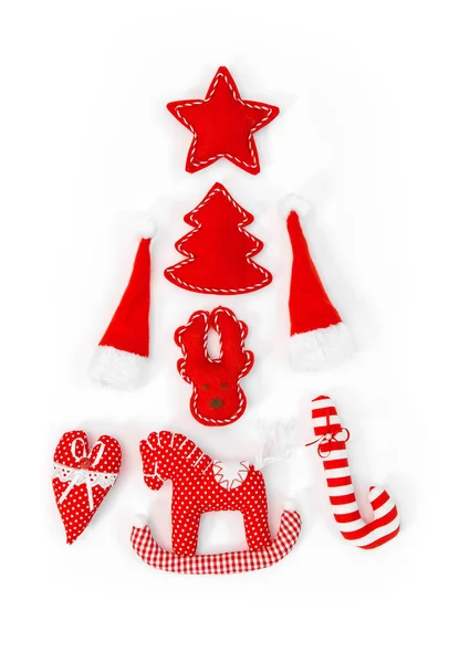 Χριστούγεννα διακόσμηση κόκκινα στολίδια λευκό φόντο επίπεδη θέσει — Φωτογραφία Αρχείου