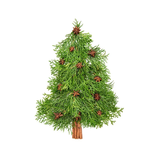 Elegante árbol de Navidad fondo blanco Alimentos chreative Flat lay — Foto de Stock