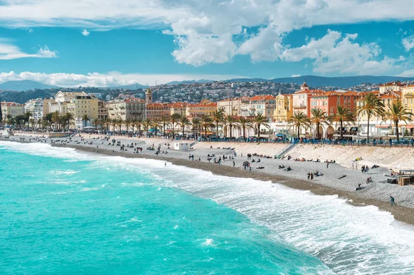 Ωραία πόλη Γαλλική Ριβιέρα Promenade Anglais στη Μεσόγειο θάλασσα — Φωτογραφία Αρχείου