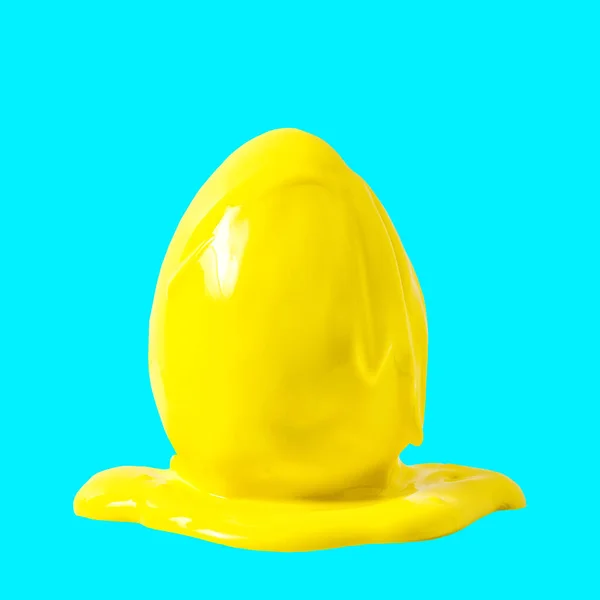 Yellow Easter egg turquoise background Pop art trendy Easter dec — ストック写真