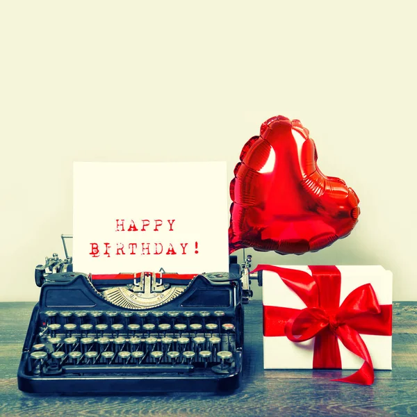 Vintage Typewriter Red Heart Balloon Gift Box Happy Birthday Retro — Stock Photo, Image