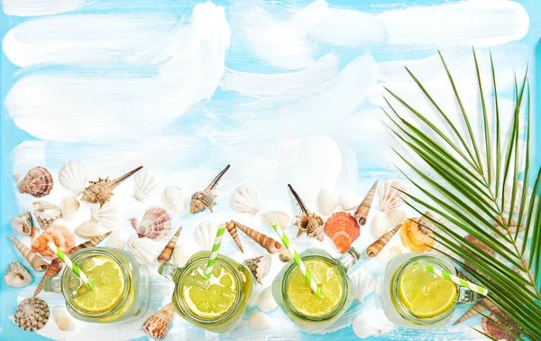 Cocktailgetränk Mit Limette Zitrone Minze Und Eis Kalte Sommer Limonade — Stockfoto