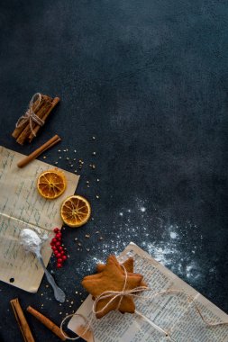 Yiyecek hazırlama. Gingerbread çerezleri ve INGR fırında eski tarifi