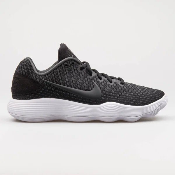 Vienna Austria August 2017 Nike Hyperdunk 2017 Low Black White — 图库照片