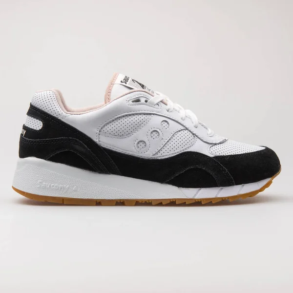 saucony shadow hk