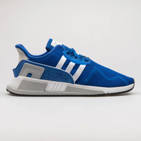 Vienna Oostenrijk Februari 2018 Adidas Eqt Kussen Adv Blauwe Witte — Stockfoto