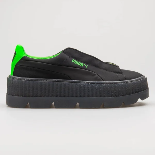 Vienna Austria February 2018 Puma Cleated Creeper Surf Black Green — Stock Photo, Image