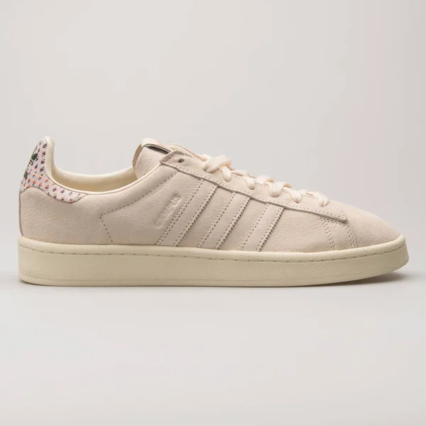 Vienna Austria May 2018 Adidas Campus Pride Beige Sneaker White — 스톡 사진