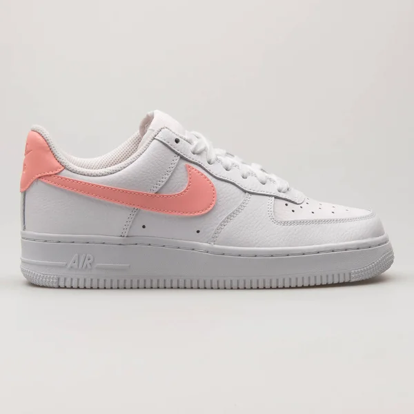 Vienna Austria June 2018 Nike Air Force White Pink Sneaker — Stock Photo, Image