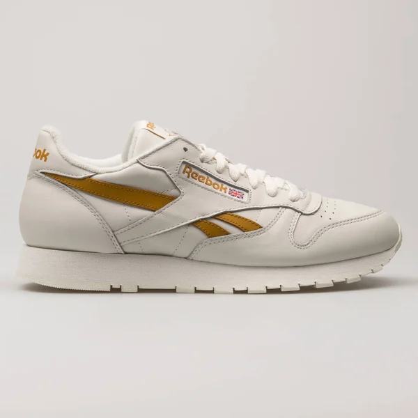 Vienna Austria August 2018 Reebok Classic Leather White Khaki Sneaker Stock Image