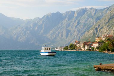 dağ mimari peyzaj, Villa denizden görünüm