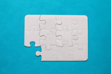 Eksik parçalı yapboz