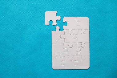 Eksik parçalı yapboz