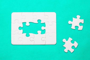 Nane arkaplan görünümünde eksik parçalı yapboz bulmacası