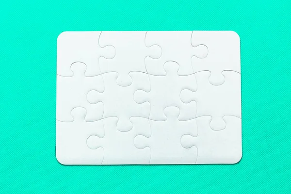 Puzzel Met Ontbrekende Stuk Mint Achtergrond Bovenaanzicht — Stockfoto