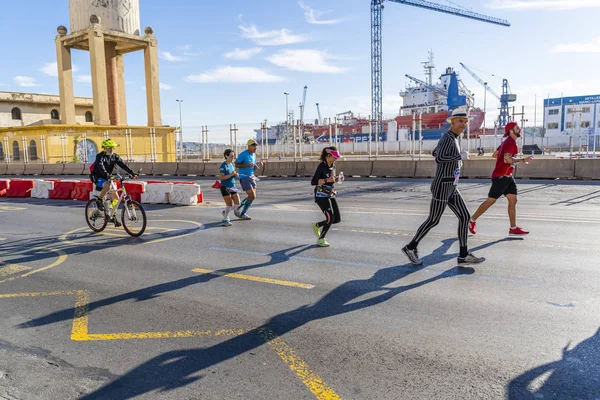 Málaga / España - 15 de diciembre de 2019: Zurich maratón málaga 2019 — Foto de Stock