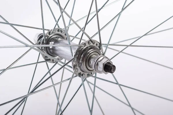 Part of the wheel of a bicycle hub and spokes of a close-up. — Stock Photo, Image