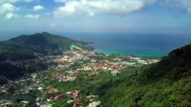 Phuket, Tayland 'daki Kamala bölgesi havadan.