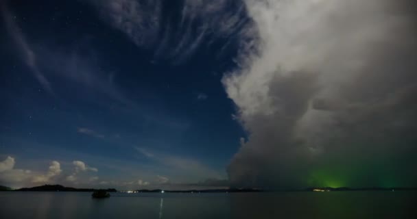 银河时间流逝和海上雷雨 — 图库视频影像