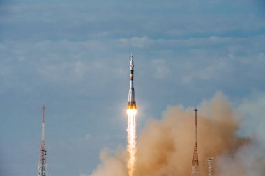 Baikonur, Rusya - 10.23.12: İnsanlı roket fırlatma bayrağı