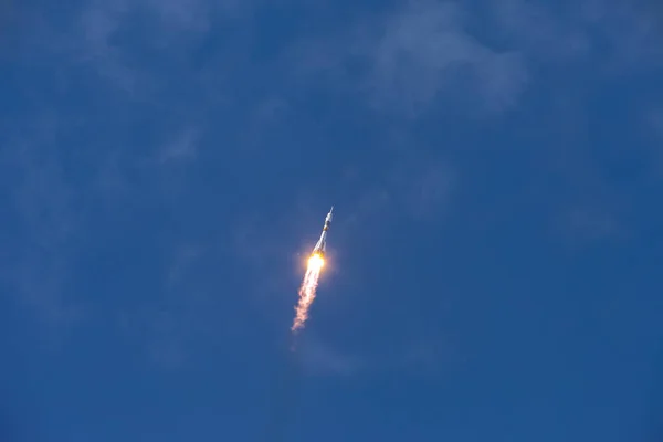 Байконур Росія Ракета Союз Небі Хмарами — стокове фото