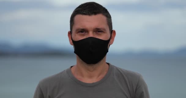 Man Takes His Mask Coronavirus — Stock Video