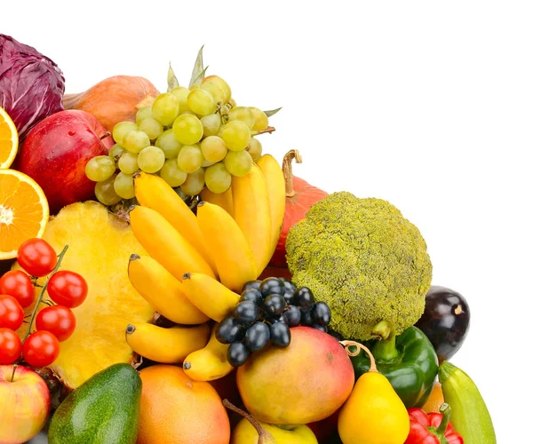 Frutas y hortalizas aisladas sobre fondo blanco — Foto de Stock