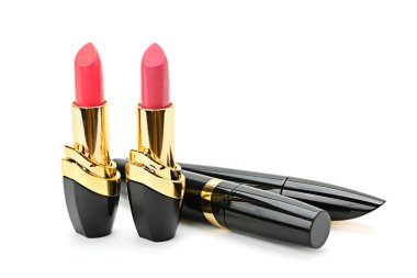 Ruj ve üzerinde beyaz izole maskara