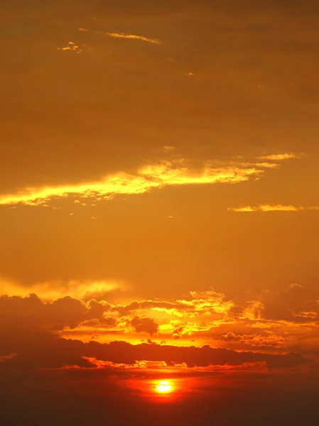 Sunrise and cloudy sky — Stock Photo, Image