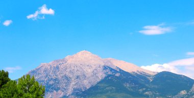 Olimpos Dağı, Tekirova (Türkiye, Antalya, Kemer) manzarası. Geniş p
