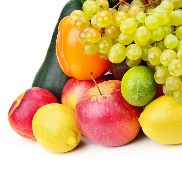 Groenten en fruit geïsoleerd op witte achtergrond. — Stockfoto