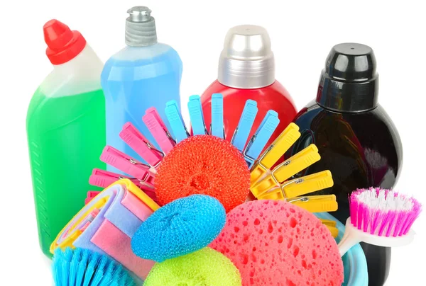 Chemikalia dla gospodarstw domowych i szczotki do czyszczenia na białym b — Zdjęcie stockowe