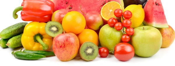 Buah-buahan dan sayuran diisolasi pada latar belakang putih. Foto lebar . — Stok Foto