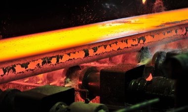 kızgın çelik levha