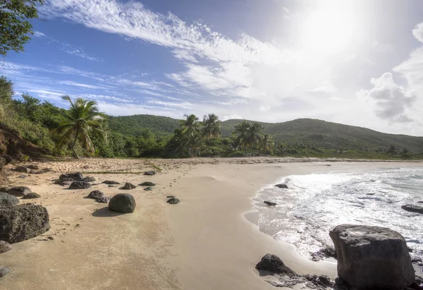 Пляж Playa Brava на острове Кулебра — стоковое фото