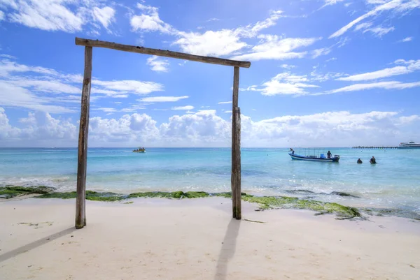 Sportowe wędkowanie i nurkowanie w Playa del Carmen — Zdjęcie stockowe