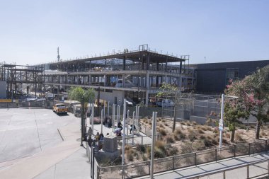 İnşaat, yeni San Ysidro giriş