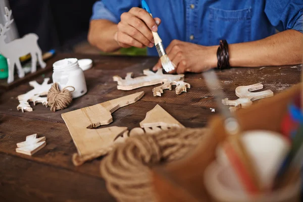 Human hands during creative artwork — Stockfoto