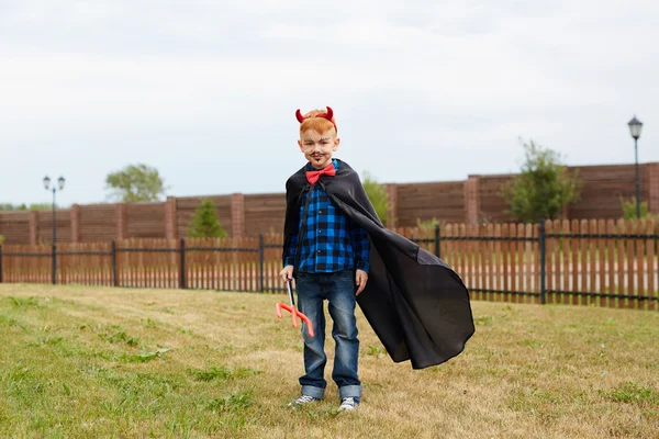 Little boy in costume of devil — Stock Photo, Image