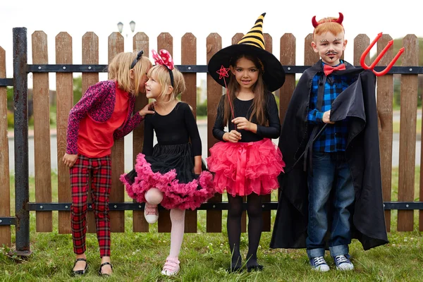 Enfants traditionnels Halloween — Photo