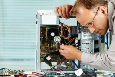 Stetoskop ile muayene bilgisayar mühendisi