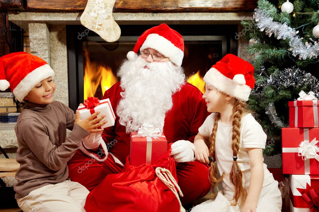 Images Of Santa Claus Giving Gifts Asesores images-of-santa-claus-giving-gifts-asesores